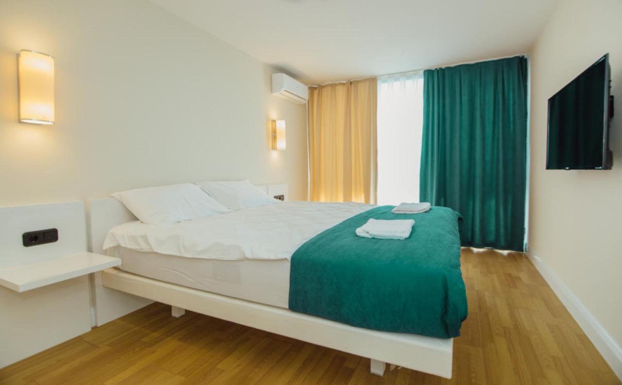 Orbi City - Seaside Apartments Batumi Esterno foto