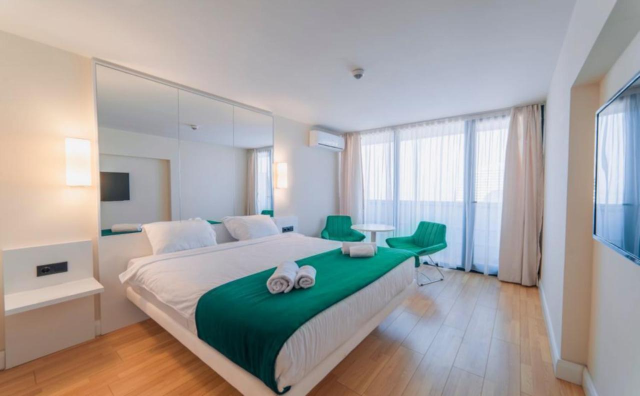 Orbi City - Seaside Apartments Batumi Esterno foto