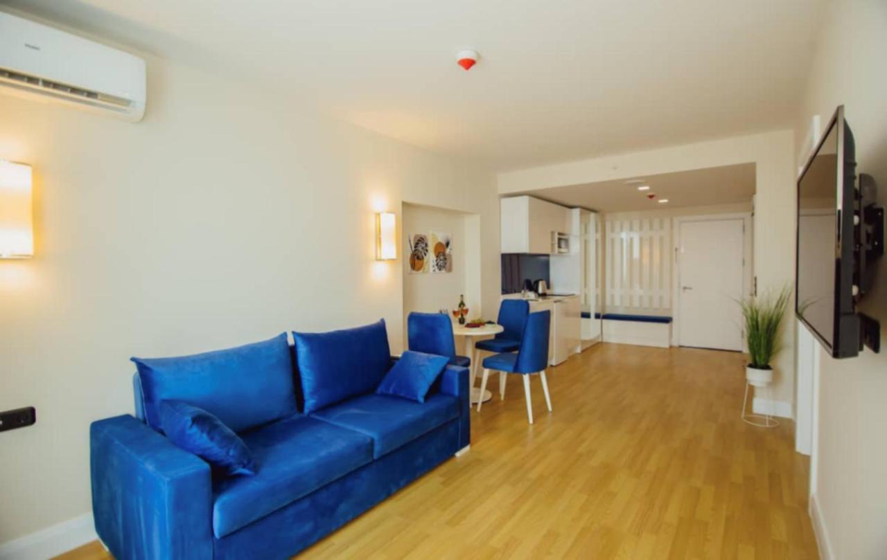 Orbi City - Seaside Apartments Batumi Esterno foto