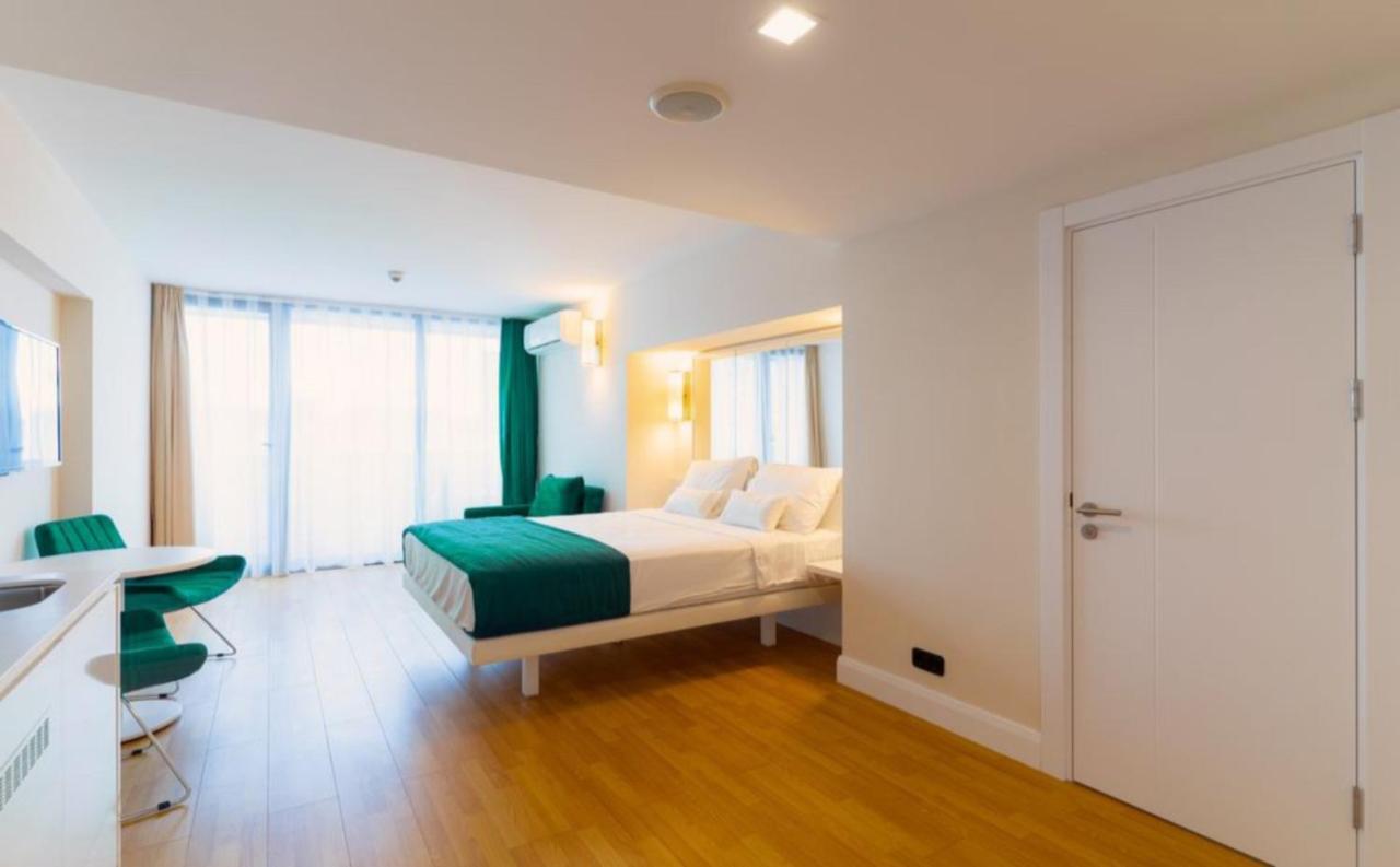 Orbi City - Seaside Apartments Batumi Esterno foto